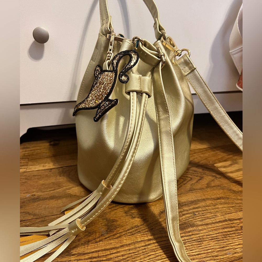 Disneys Aladdin purse